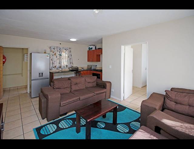 1 BEDROOM TOWNHOUSE RENTED IN ESTHER PARK